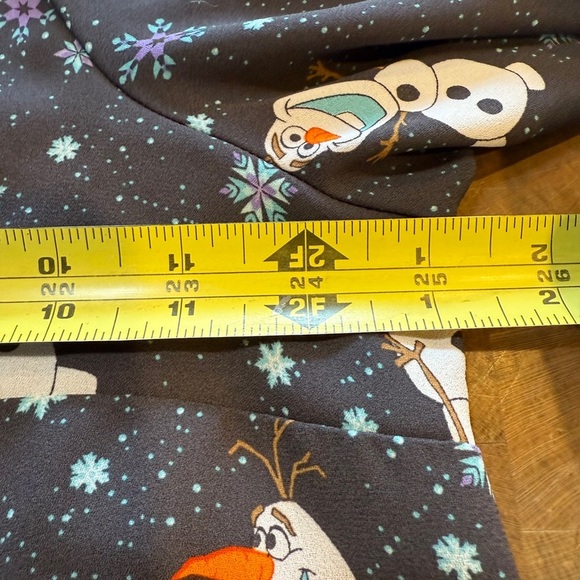 Torrid Disney Frozen Olaf 3/4 length Sleeve Blue Blouse Olaf Sz 1 - Picture 14 of 14